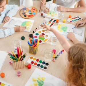 Instal·lacions d’art educació: Projecte pràctic a l’espai aula
