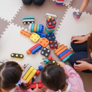 Educació viva i neuroeducació: aprendre des de l’emoció i el joc